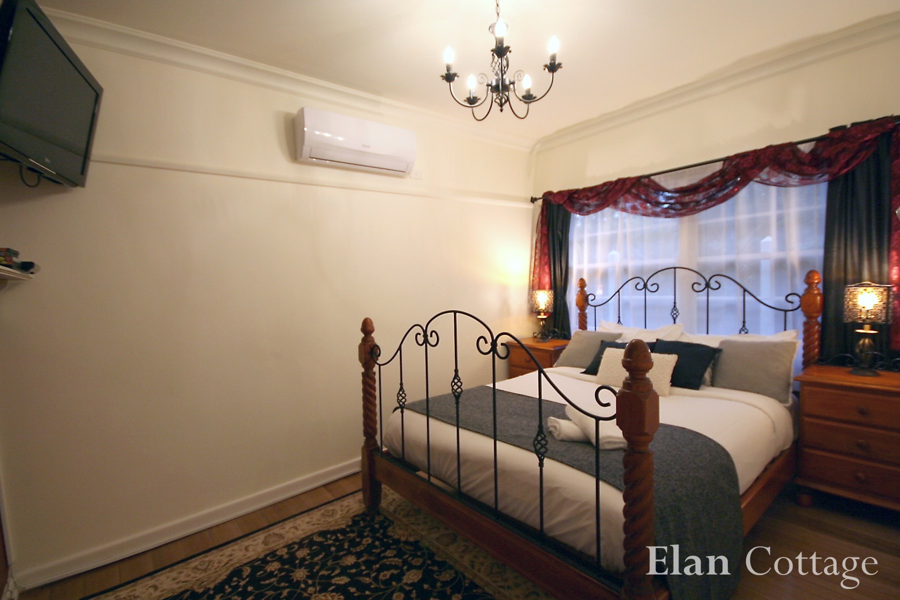 Elan Cottage -  Bedroom